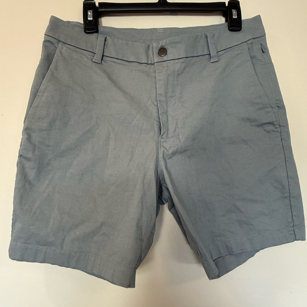 SOLD Lululemon Commission Classic Fit Shorts 7.5” Blue Stretch Pockets Golf